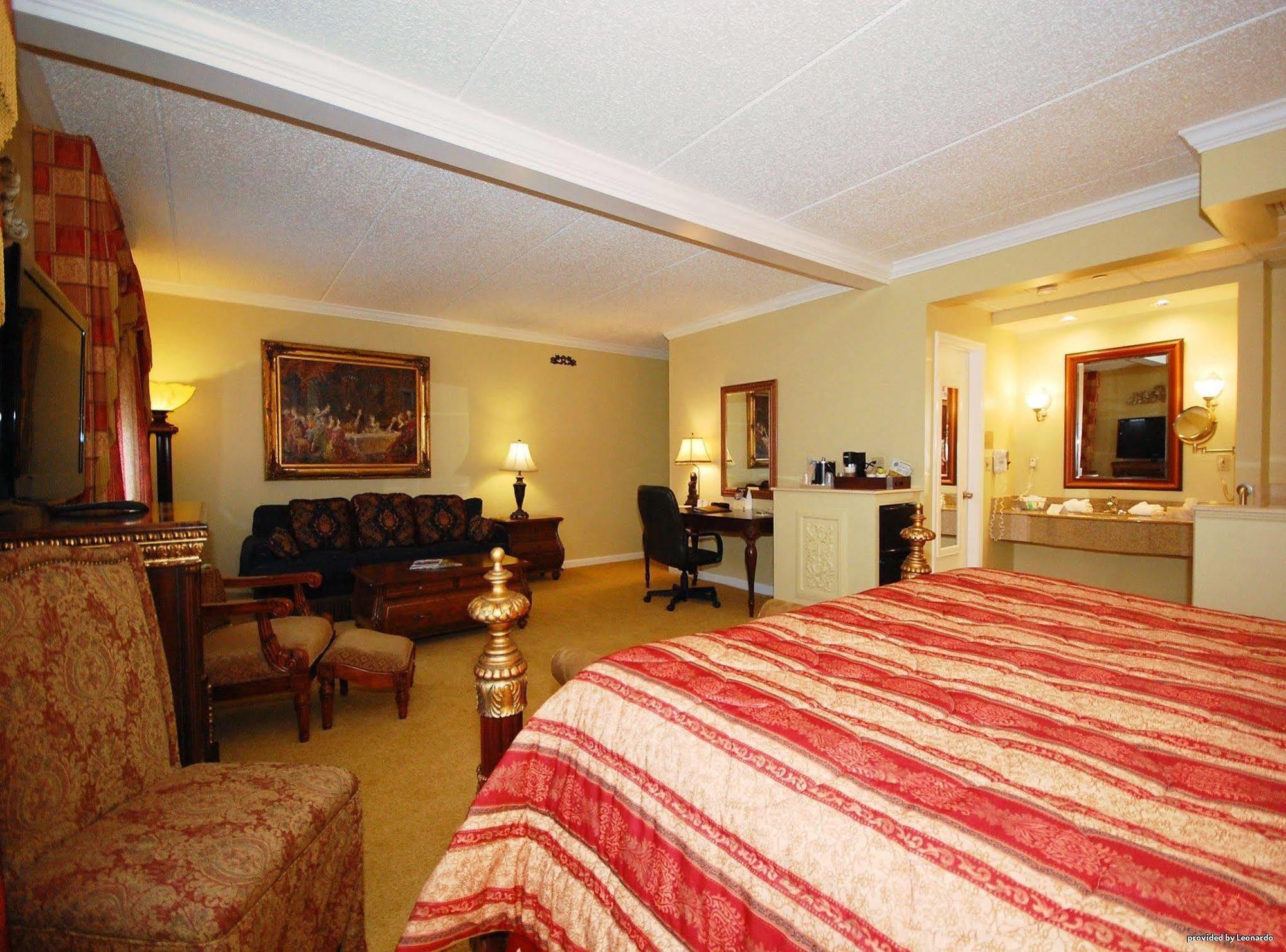 Best Western Plus Franklin Square Inn Troy Bilik gambar