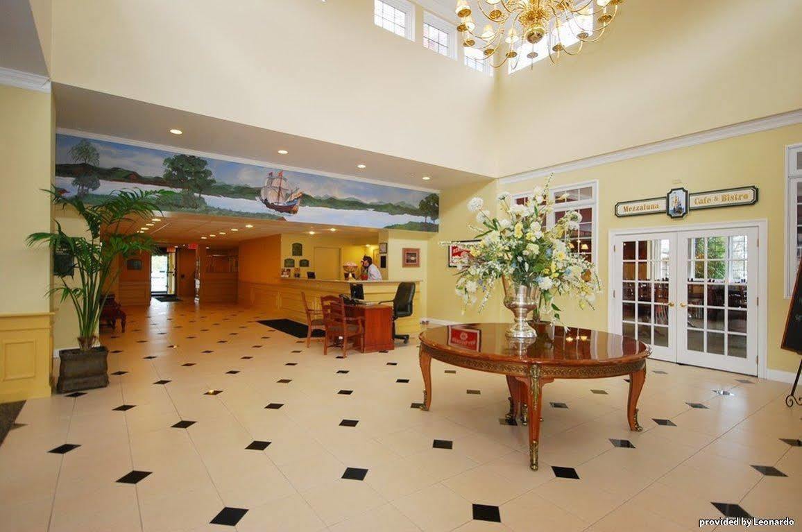 Best Western Plus Franklin Square Inn Troy Dalaman gambar